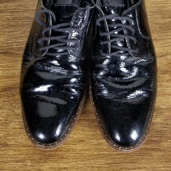 VINCE CAMUTO black oxford shoes | 6.5 - Picture 4 of 10